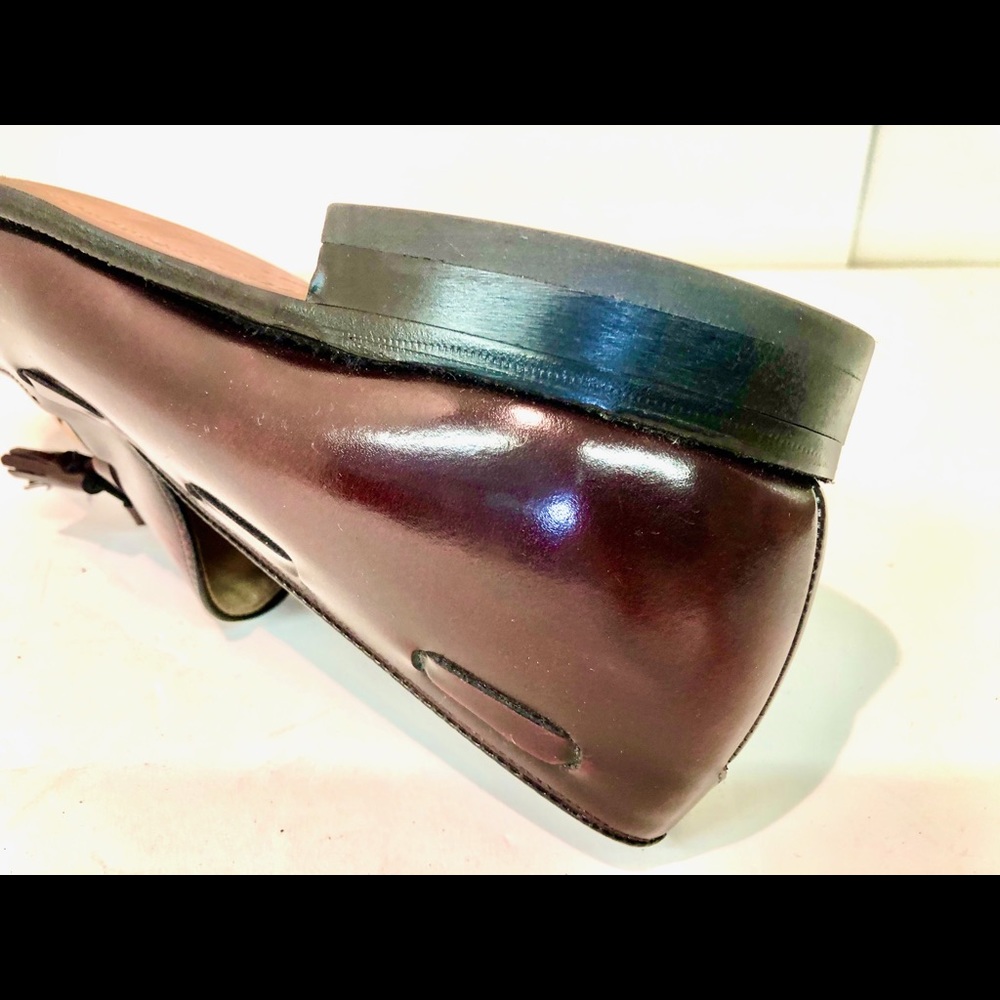 MEN’S JOHNSTON and MURPHY CLASSIC TASSEL SHOES. - Picture 8 of 10